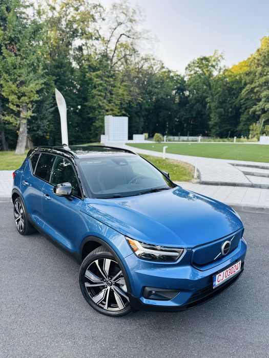 Volvo xc40 R-line Recharge 4x4
