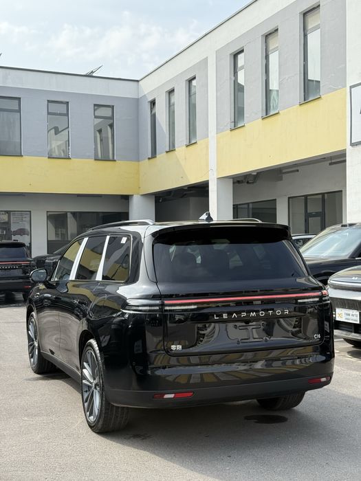 Leapmotor C16 Restyling 2026 Full Hybrid 1 yil rasmiy kafolat