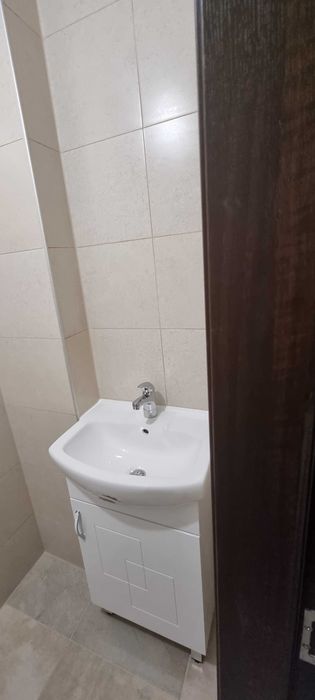 Дава се под наем Тристаен апартамент в Разград, Освобождение - 83 кв.м за 612 € - Снимка #10