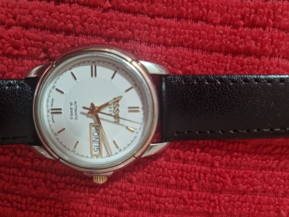 Ceasuri de colectie mecanice automate