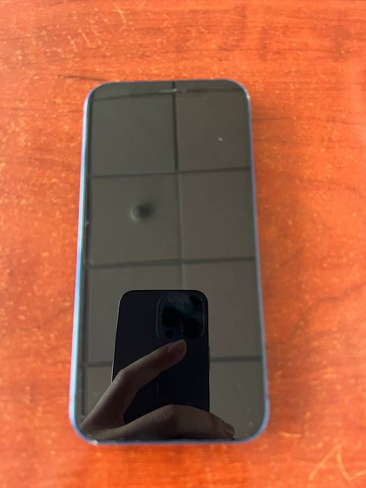 Iphone 12 ochilmagan ideal