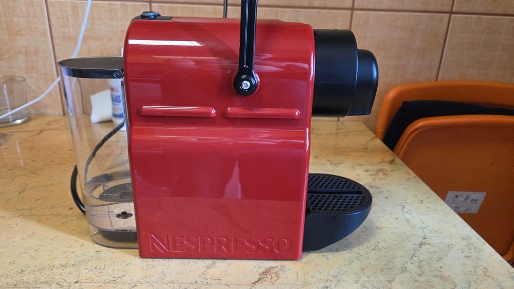 Expresor automat Nespresso, pentru piese
