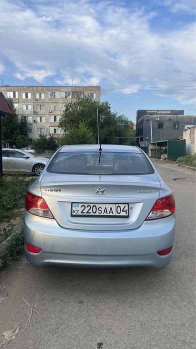 Продам машину хундай акцент