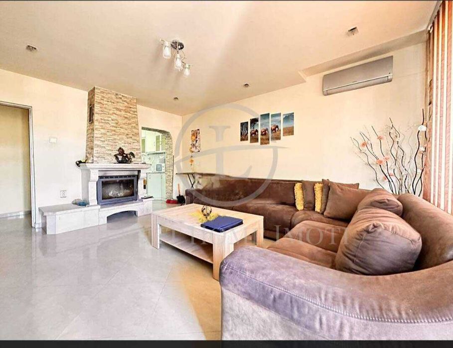 Реф. 936 Етаж от къща / село Първенец