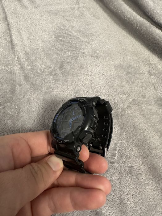 Часовник Casio G-shock