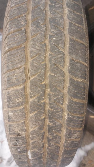 Продам б у. шины Mazzini Snow Leopard.