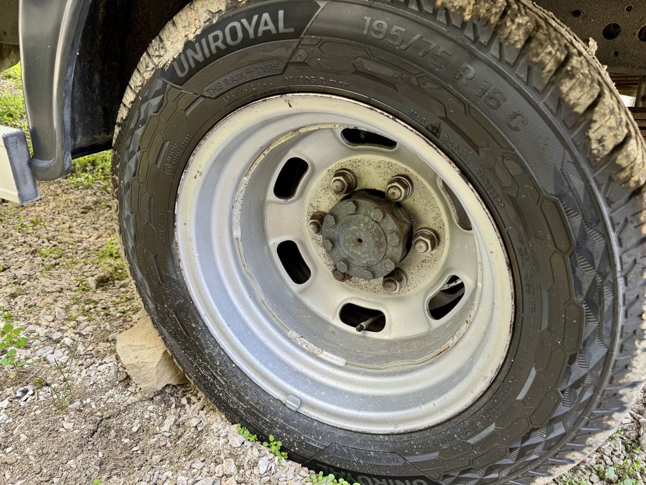 6бр.Джанти 16 6x170+НОВИ ГУМИ Uniroyal 195/65/16C за бус Iveco Daily
