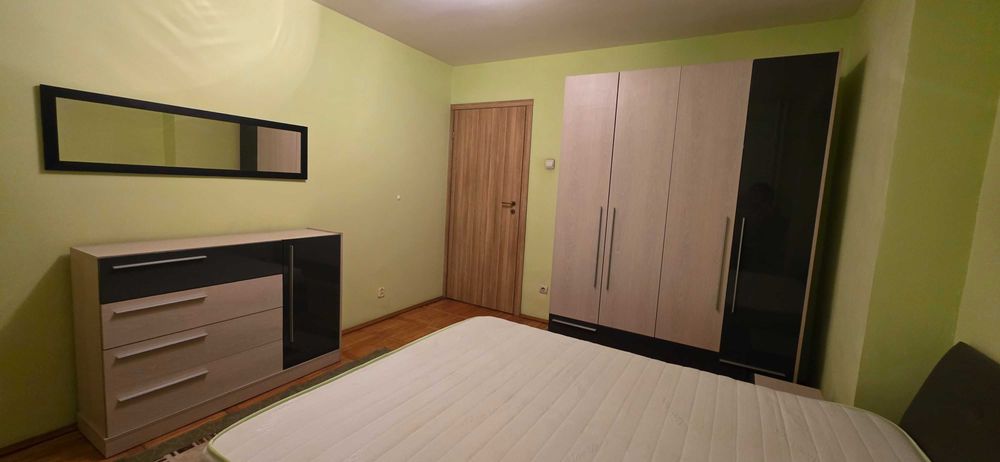 Proprietar-Apartament 3 camere (inchiriere)-linga f-ca de bere