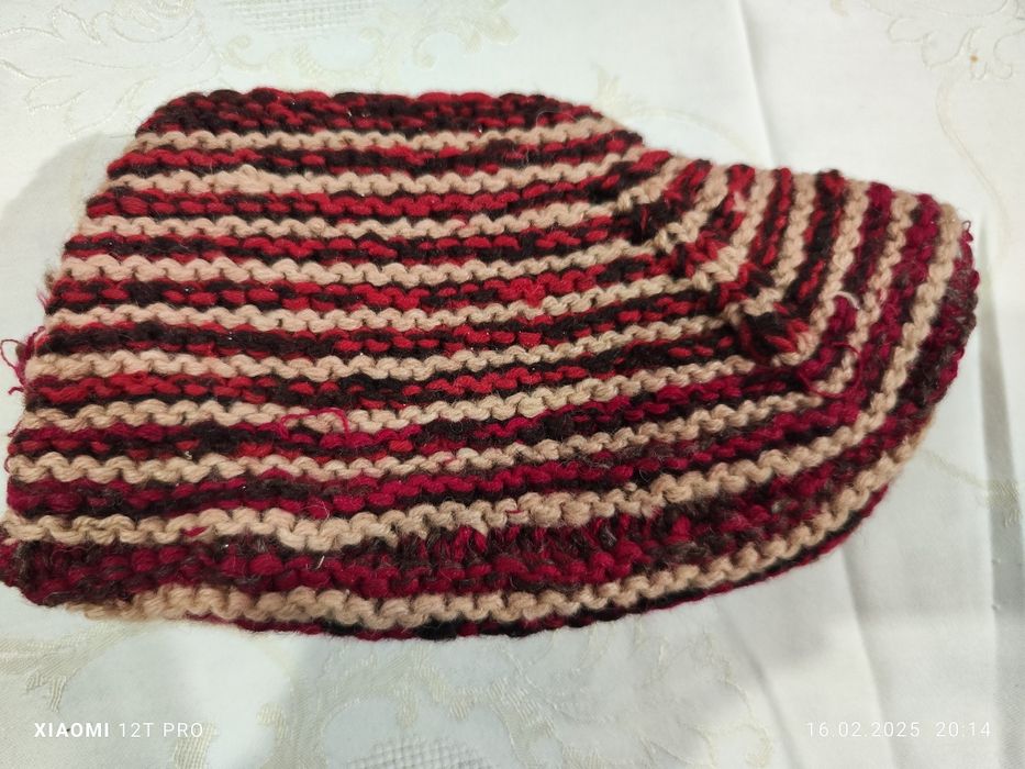 Ръчно плетени вълнени терлици