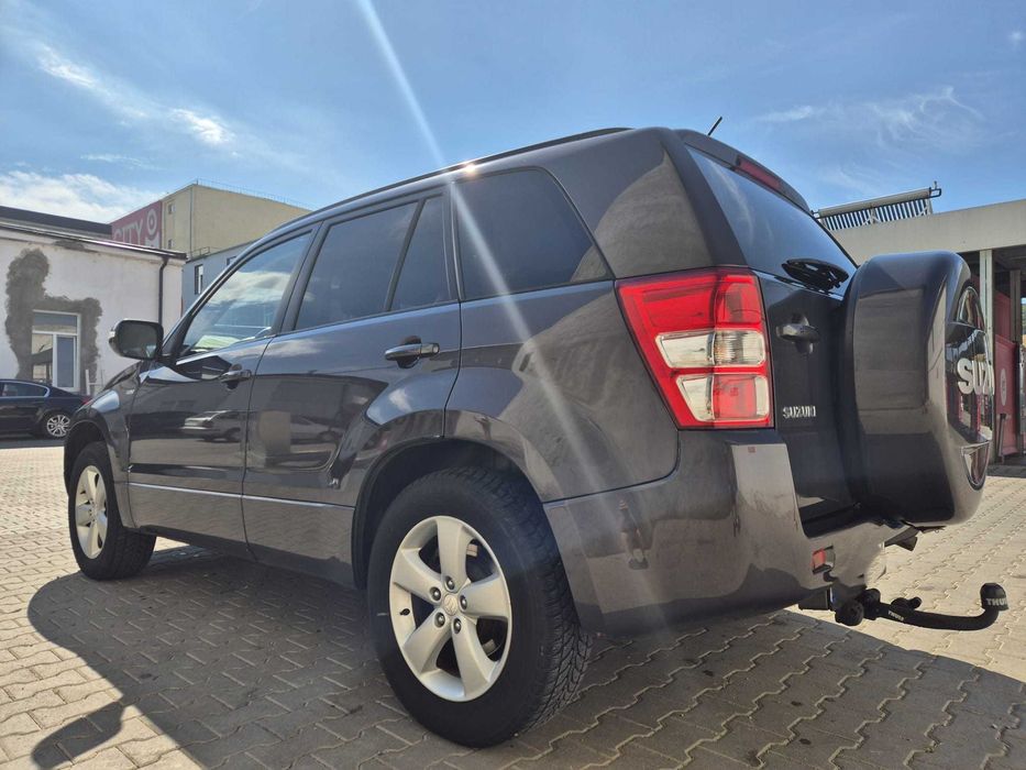 SUZUKI Grand Vitara 2011 — imagine 3