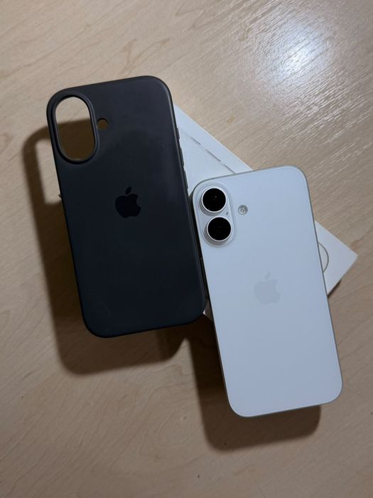 Продам Iphone 16