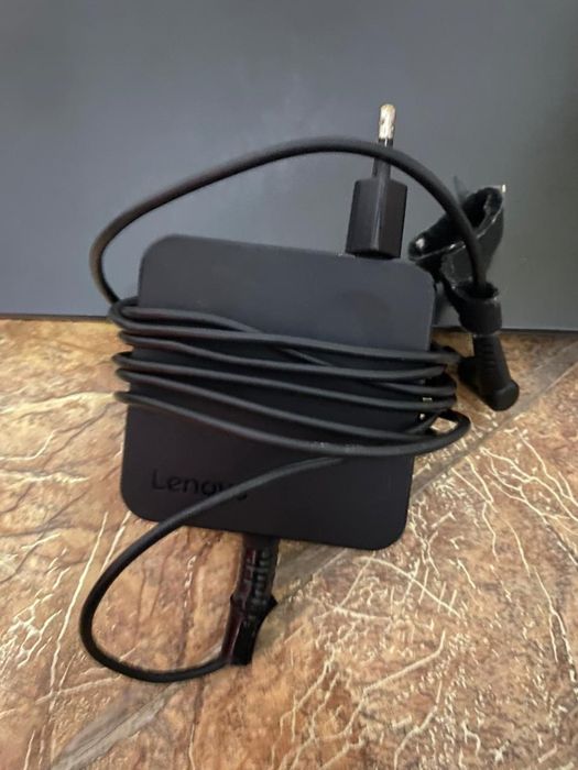 Ноутбук lenovo продам