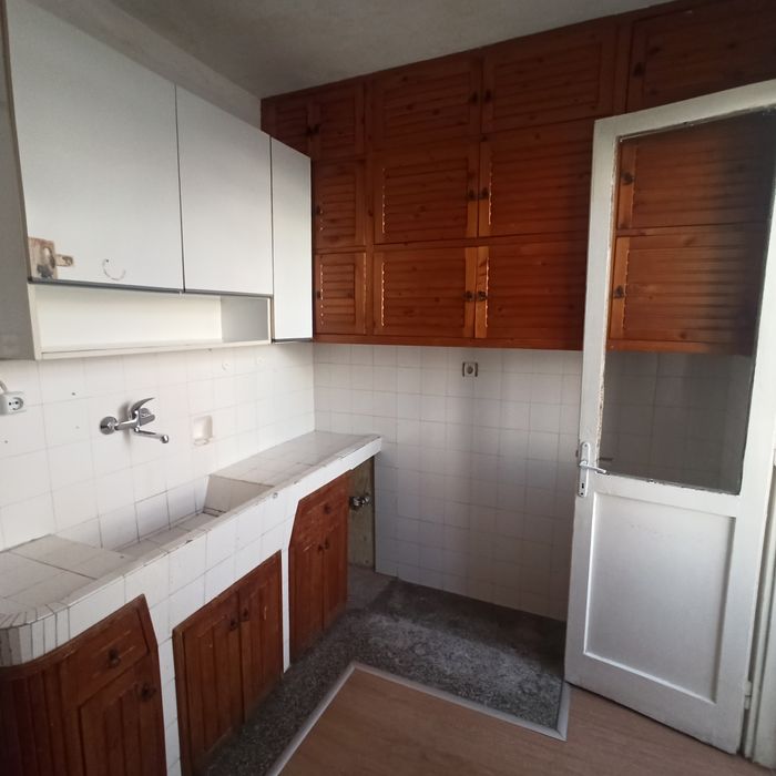 Продава се Тристаен апартамент в Казанлък - 90 кв.м за 1049 €/кв.м - Снимка #5