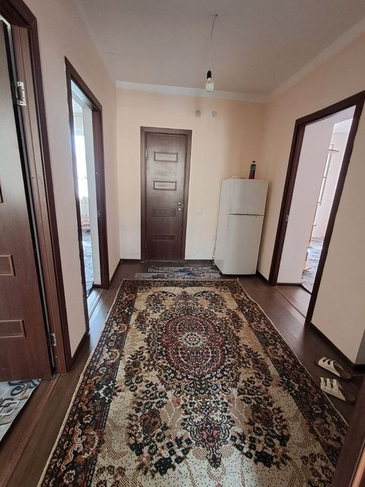 Qorasuvdan 3xonalik kvartira ijaraga beriladi
