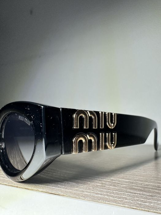 Miu miu слънчеви очила