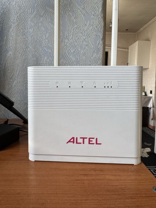 Продам роутер почти новый