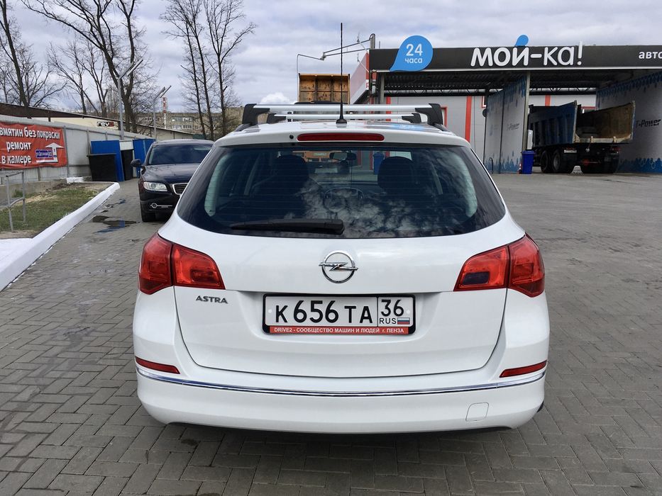 Opel Astra J до 2015г. Оригинален багажник за покрив, напречни греди!