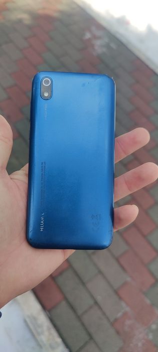 Телефон Huawei y5 32gb без торга