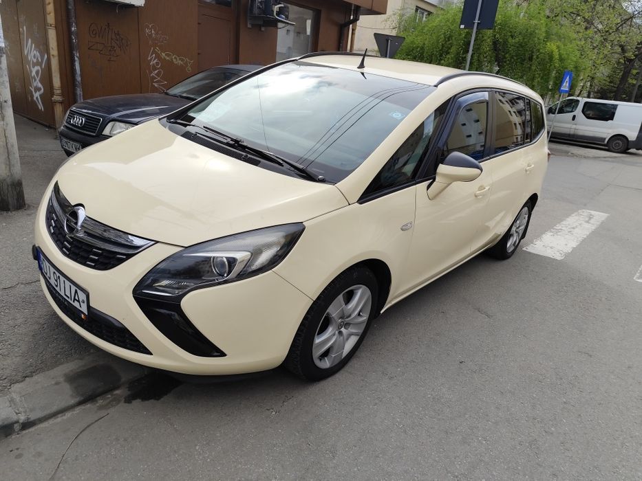 Vind Opel Zafira 7 locuri 2015