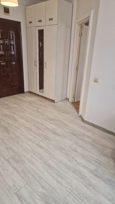 Inchiriez apartament!!!