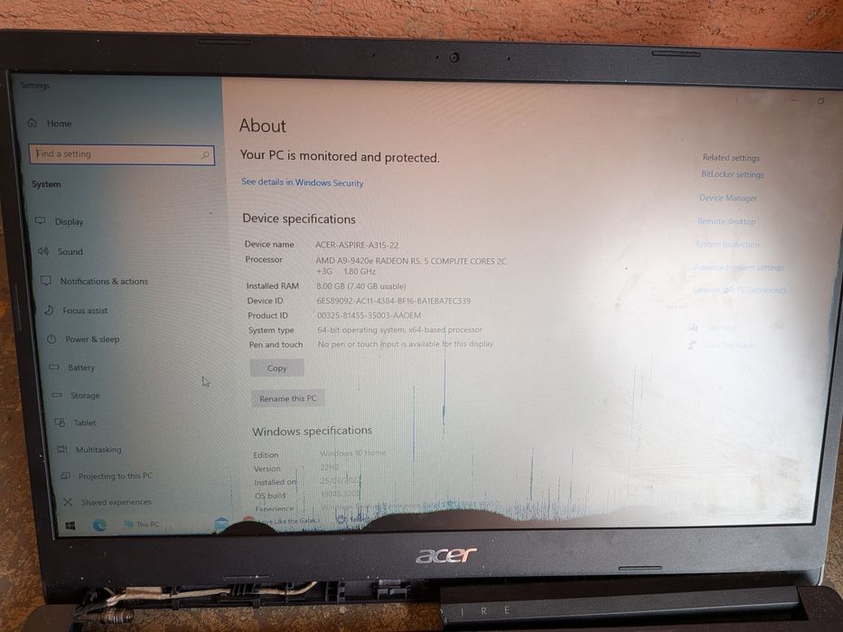 Vând laptop Acer Aspire 3 pentru piese de schimb