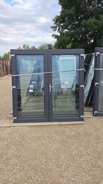 Termopane Usi Antracit de la 1350 lei Sunt Noi