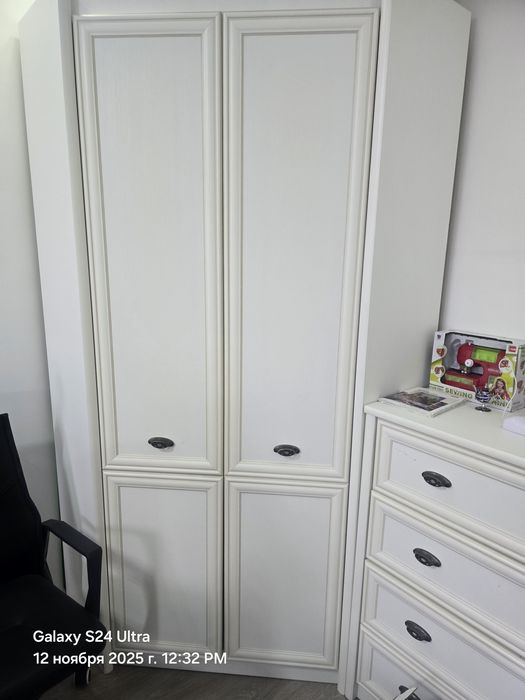 Шкаф угловой МДФ