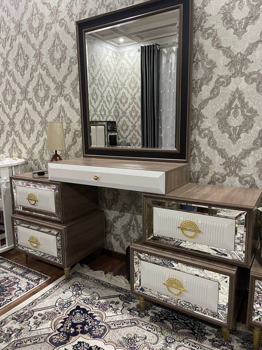 Rassiskiy mebel srochno sotiladi