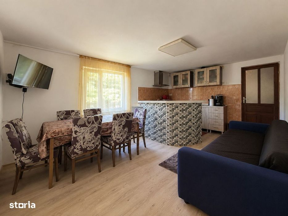 Casa 3 camere, 100 mp utili, 300 mp teren propriu - Sagului