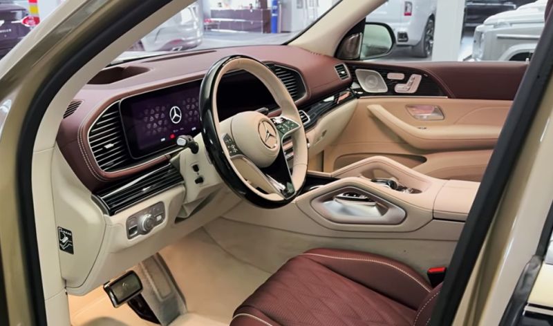 MAYBACH GLS600 4matic 2026