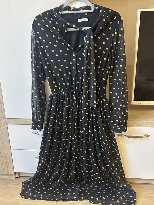 Рокля reserved 42