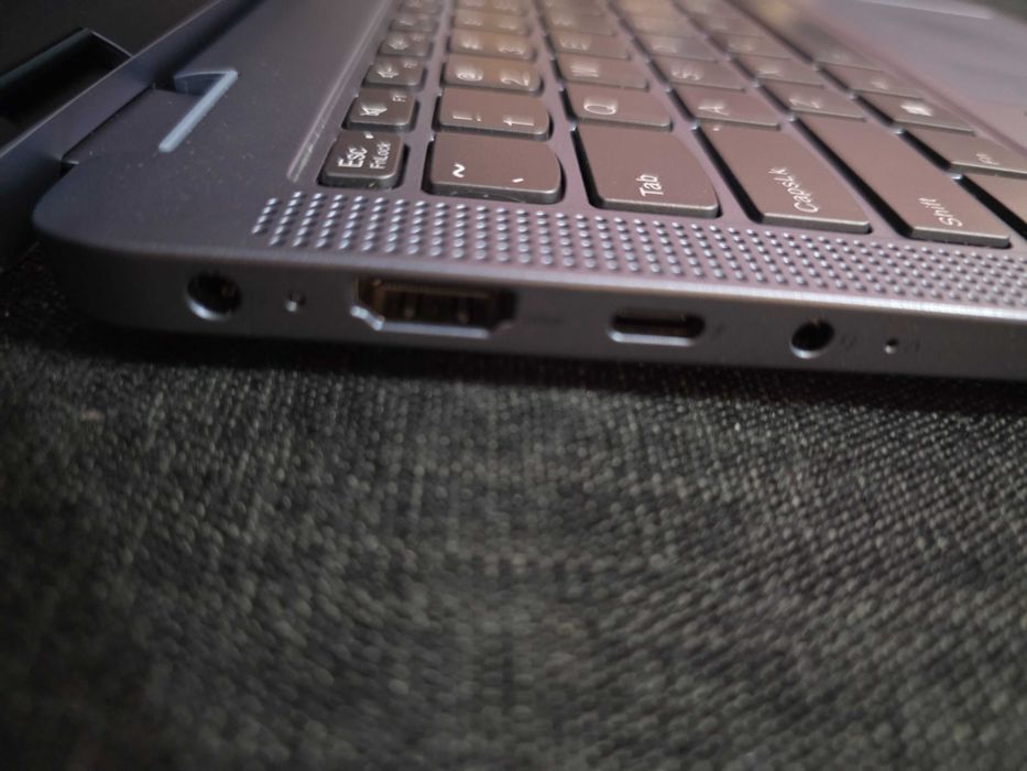 Lenovo IdeaPad Flex 5 14IAU7 - 2-in-1 Touchscreen/16Gb DDR4x/ 512Gb-SSD, Intel Core i5-1235U