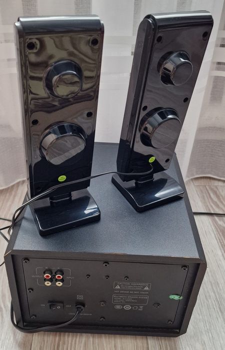 Продам саббуфер в хорошем состоянии