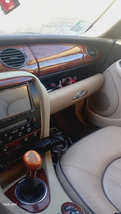 Vând ROVER 75  navi  plus