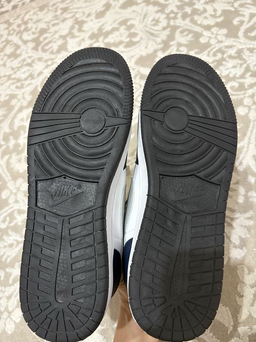 Кроссовки air jordan