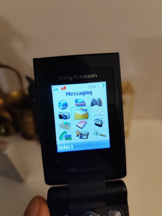 Telefon Mobil Sony Ericsson W380i