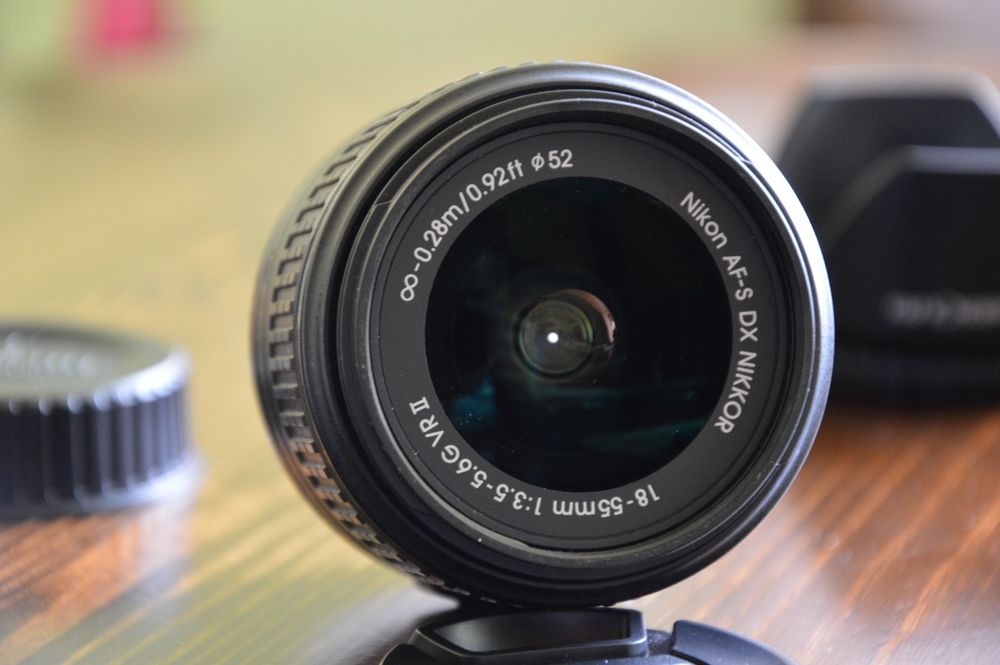 Обектив Nikon 18-55 3.5-5.6