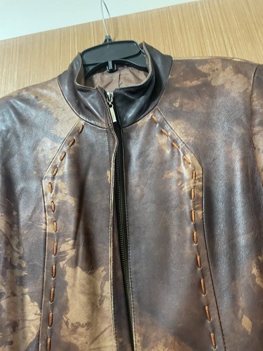 Плащ кожанный очень интересный дизайн