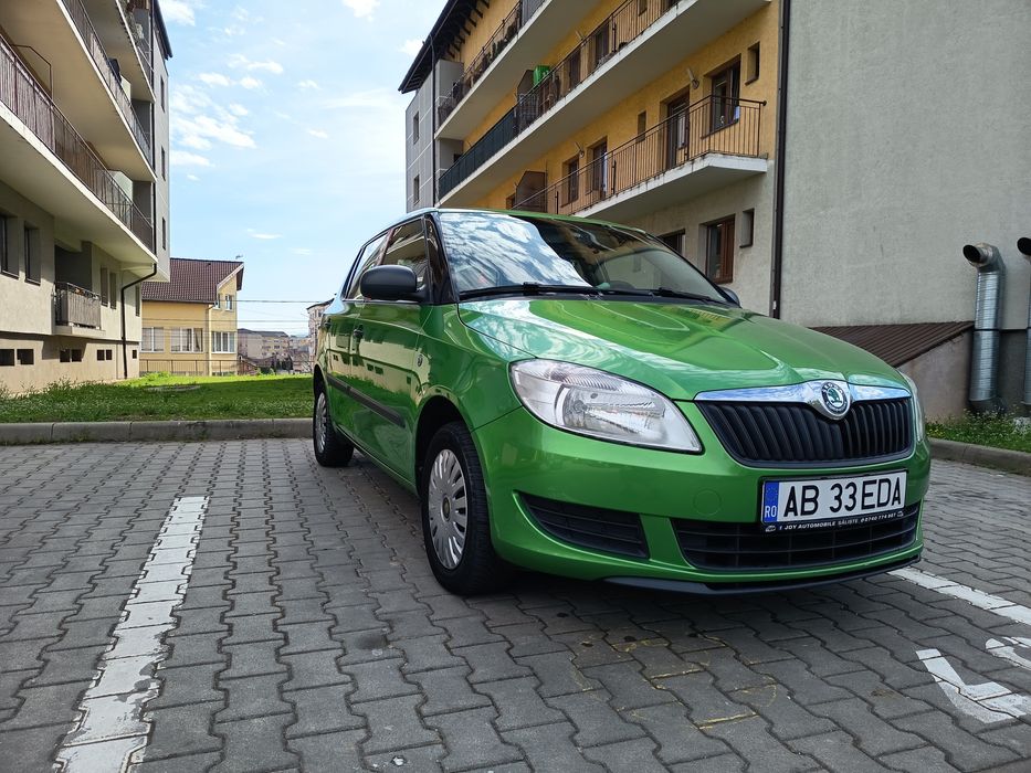 Vând Skoda Fabia 2