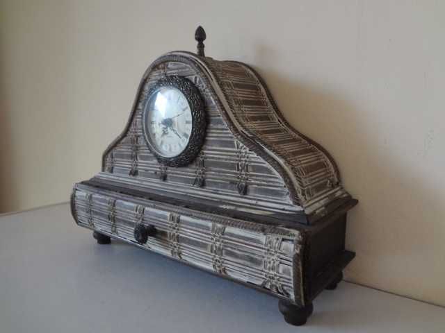 Нов винтидж старинен настолен часовник