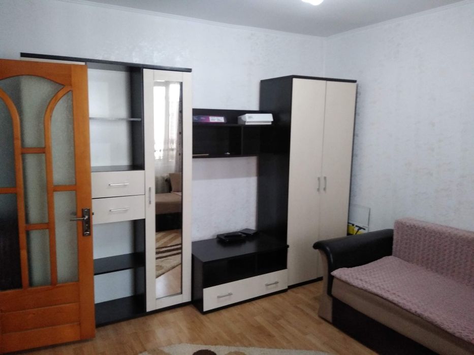 Închiriez apartament 2 camere complet mobilat și utilat