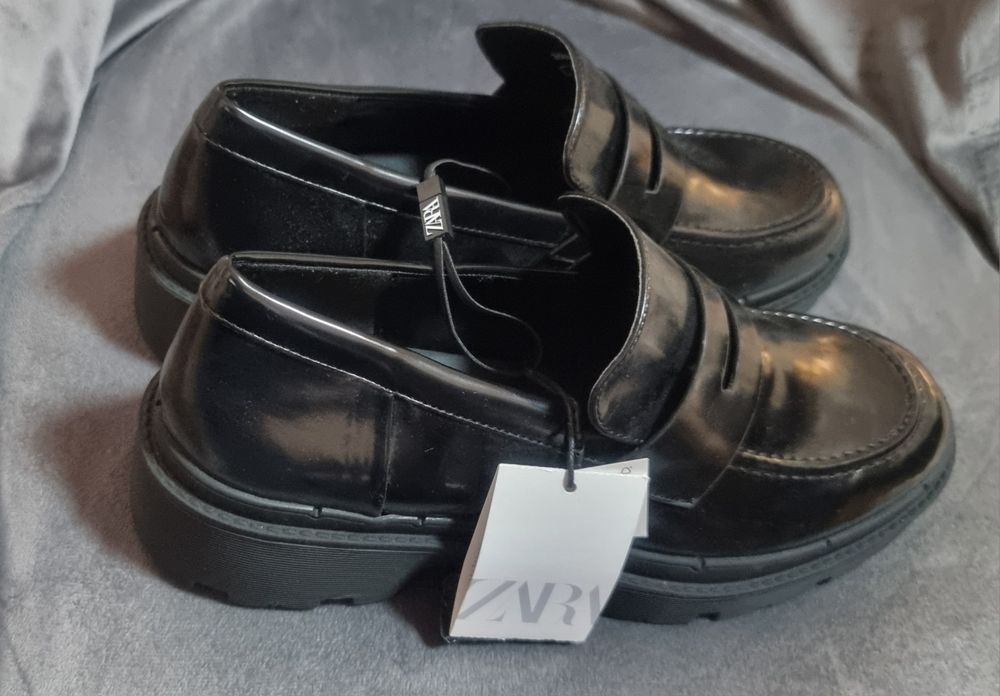 ZARA лоферы женские