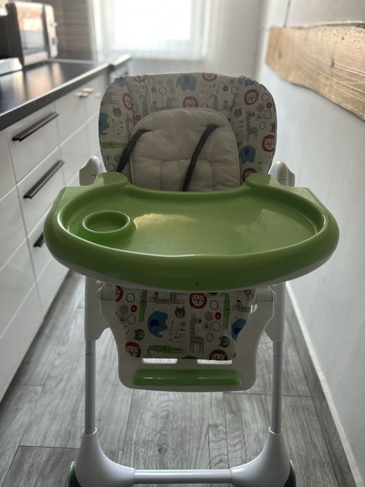 Scaun de masa  pentru copii