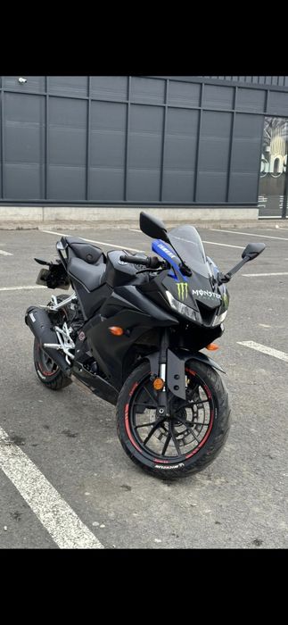 Vand Yamaha YZF R 125 2022