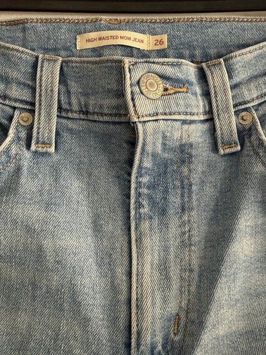 Blugi Levi’s marimea S