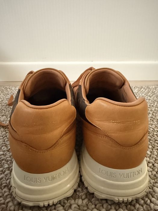Кроссовки Louis Vuitton Run Away Sneaker