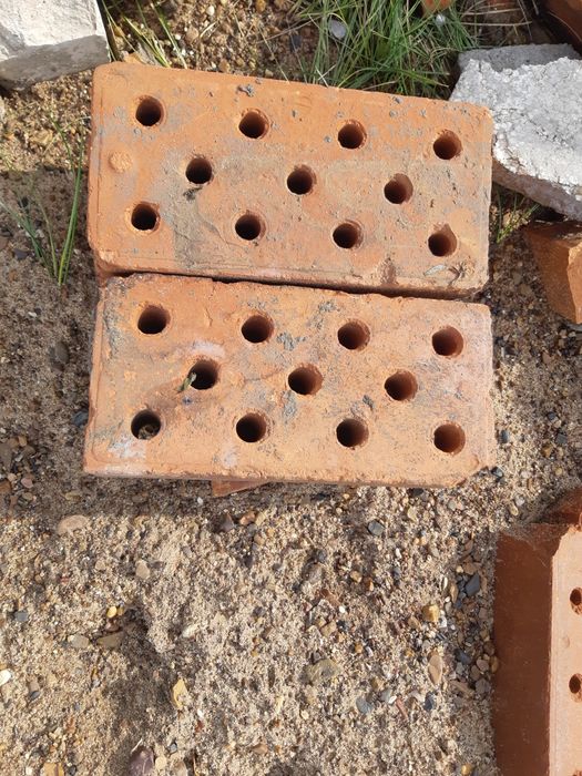 Продам кирпичи, бу.