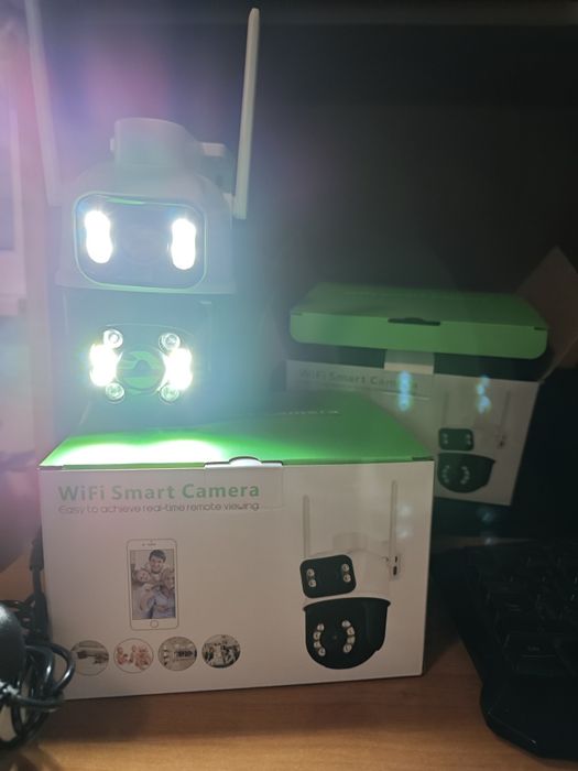 4бр двойни WiFi  камери С WIFI NVR