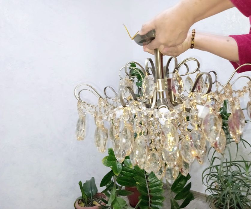 Люстра для зала, гостиной