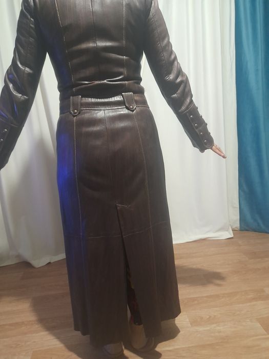 Продаю плащ  из натуральной кожи